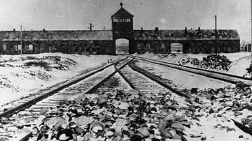 Campo de concentração de Auschwitz - Domínio público