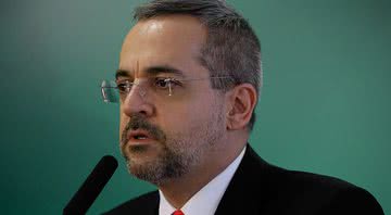 Foto do ministro da educação Abraham Weintraub - Wikimedia Commons