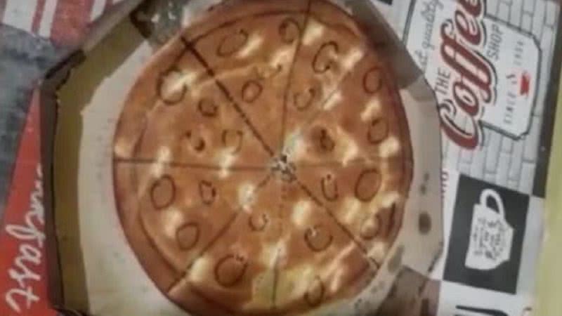 A pizza de papelão - Reprodução/Video