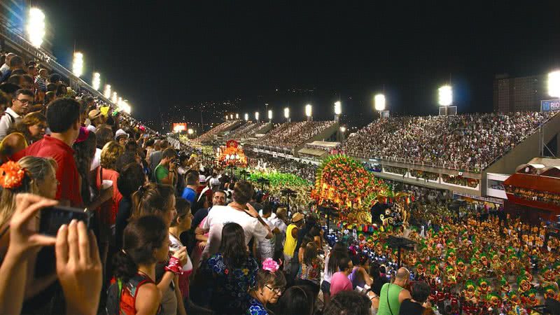 Fotografia do Sambódromo de Sapucaí - Divulgação/ Rio Sambadrome/ Wikimedia Commons