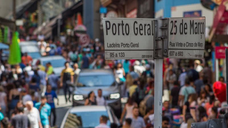 Registro da Rua 25 de Março - Rogério Cassimiro - MTUR