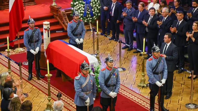 Imagem do velório de Sebastián Piñera, realizado na sede do Congresso Nacional - Getty Images