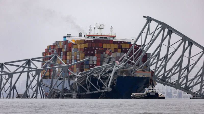 O navio que colidiu com ponte - Getty Images