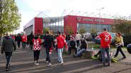 Entrada da MEWA Arena, na Alemanha - Getty Images