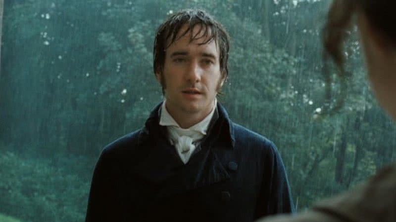 Mr. Darcy fazendo declaração na chuva - Divulgação / Universal Pictures