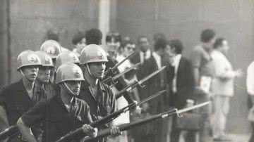 Manifestação contra a ditadura militar no Brasil - Arquivo Nacional