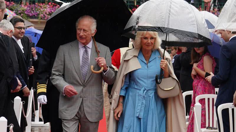 Rei Charles e a rainha consorte, Camilla, em evento nas Ilhas do Canal - Arthur Edwards via WPA Pool/Getty Images