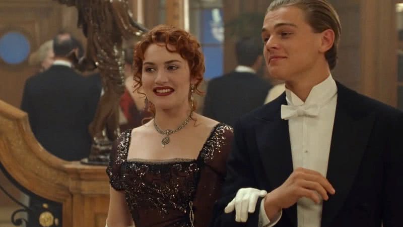 Cena de Rose e Jack do filme 'Titanic' - Divulgação / Paramount