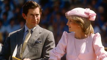 Princesa Diana e rei Charles III em visita na Austrália, em 1983 - Getty Images