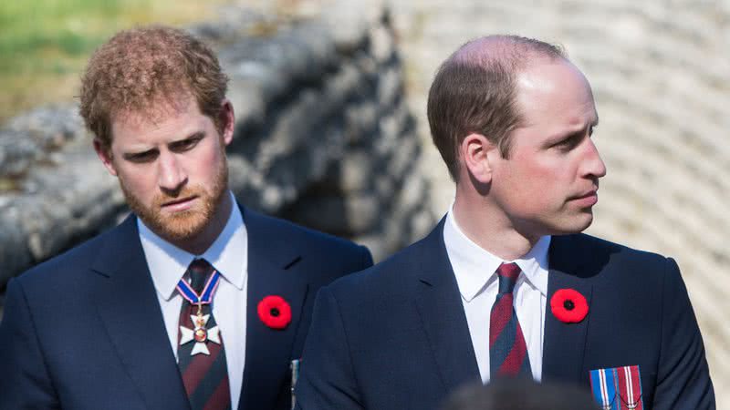 Príncipe William e o príncipe Harry, filhos do Rei Charles III - Getty Images