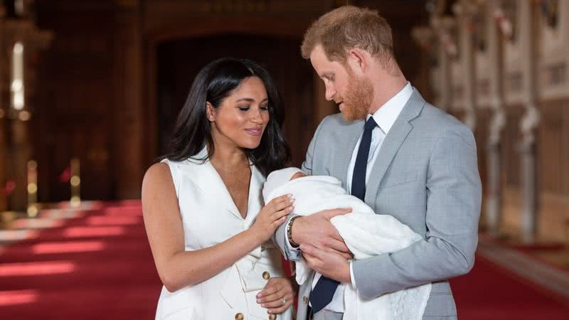 Príncipe Harry e Meghan Markle com seu filho Archie, em 2019 - Divulgação/Alexi Lubomirski