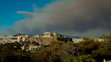 Fotografia do céu em Atenas nesta domingo, 11 - Getty Images