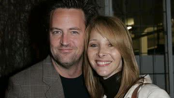 Lisa Kudrow com Matthew Perry - Getty Images