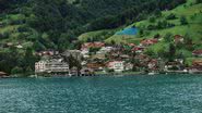 Imagem do Lago Thun, na Suíça - Licença Creative Commons via Wikimedia Commons