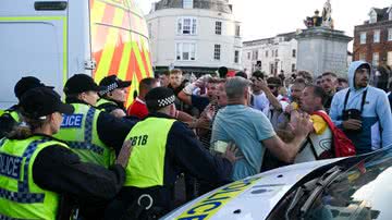 Protestos em Weymouth, na Inglaterra - Getty Images