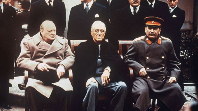 Stalin, Roosevelt e Churchill na Conferência de Yalta - Getty Images