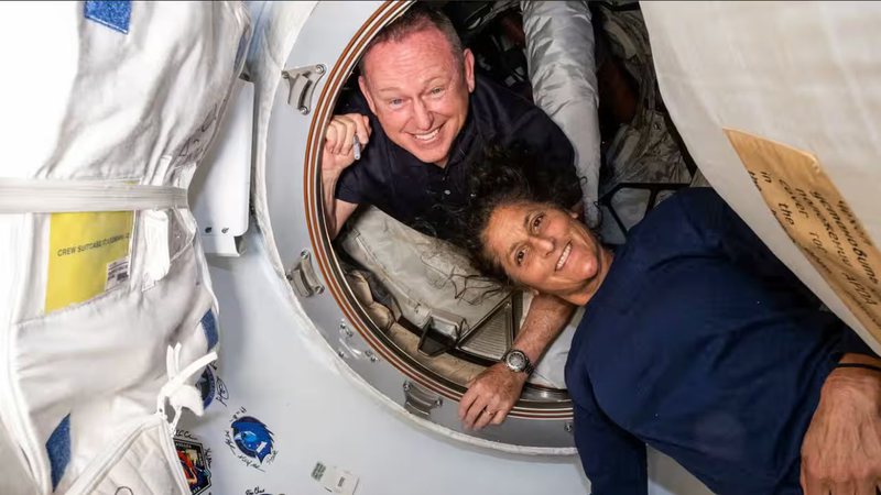 Suni Williams e Butch Wilmore na Estação Espacial Internacional - Divulgação/NASA