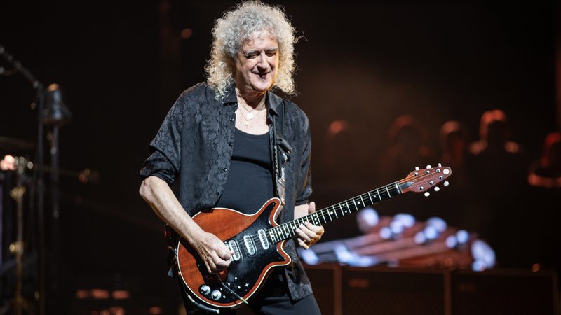 Brian May, guitarrista do Queen, durante show em novembro de 2023 - Getty Images