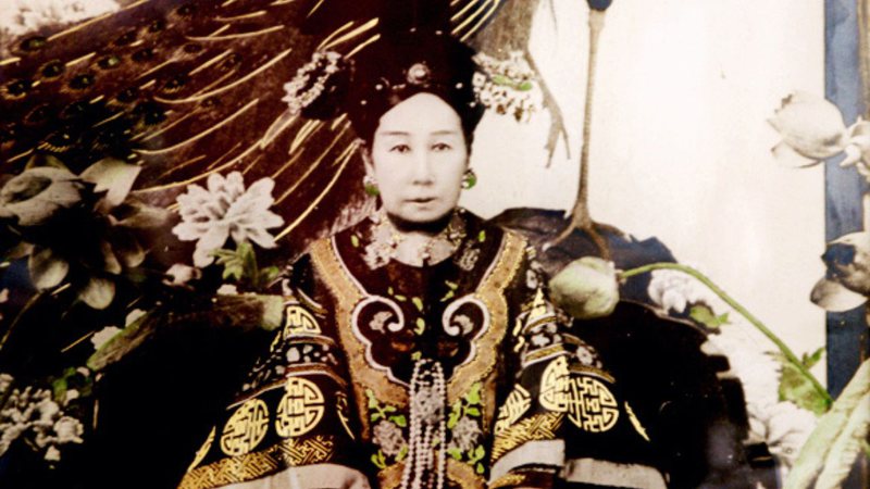 A imperatriz Cixi em fotografia - Domínio público