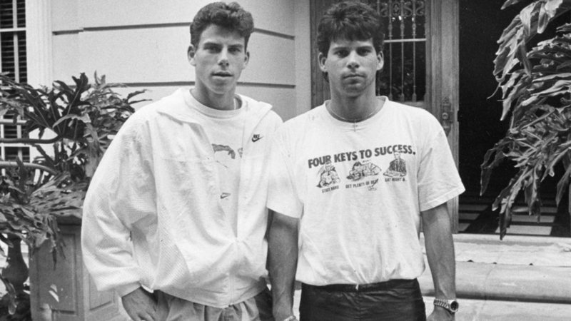 Os irmãos Lyle e Erik Menendez - Getty Images