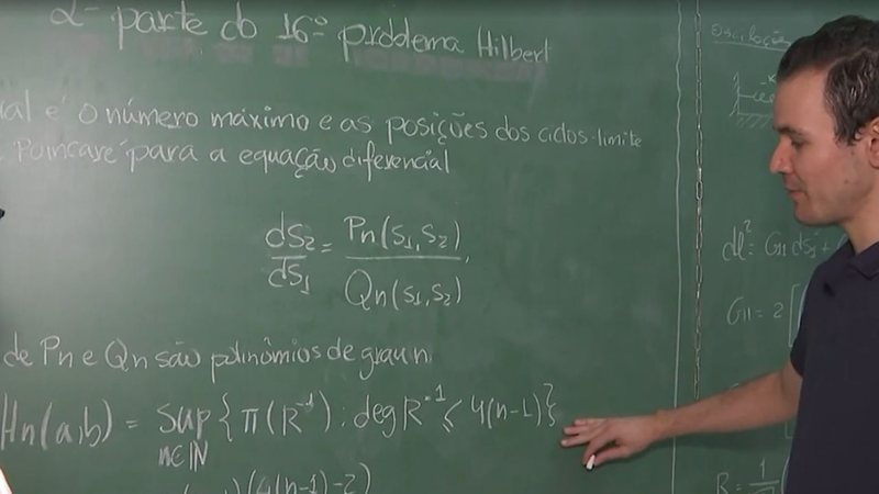 Pesquisadores resolvem problema matemático sem solução há 124 anos - Reprodução/EPTV1