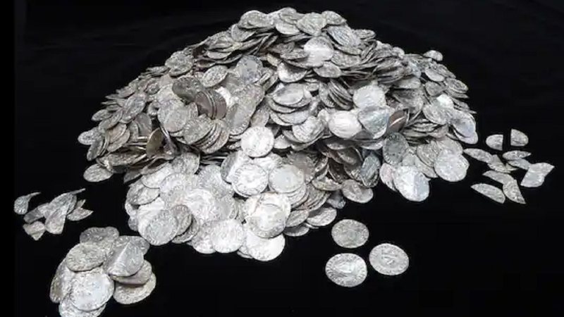 Friends have found more than 2,000 11th-century coins in England