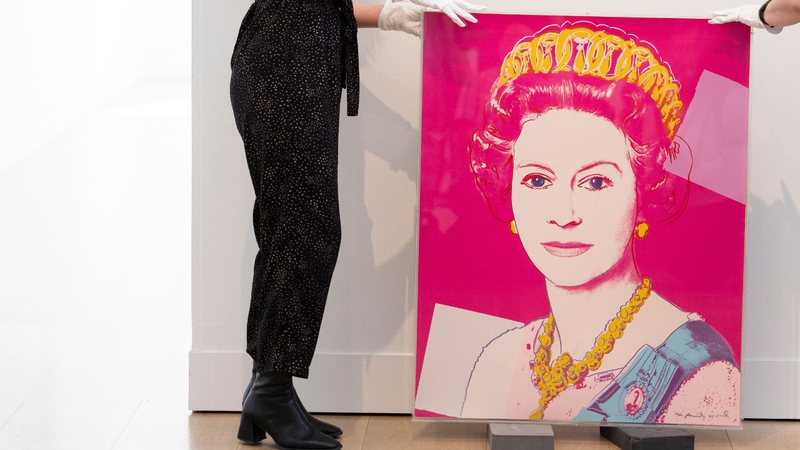 Serigrafia da rainha Elizabeth II, por Adny Warhol - Getty Images