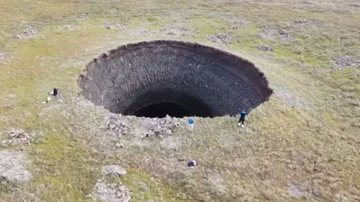 Cratera encontrada na Sibéria - Divulgação/Igor Bogoyavlensky