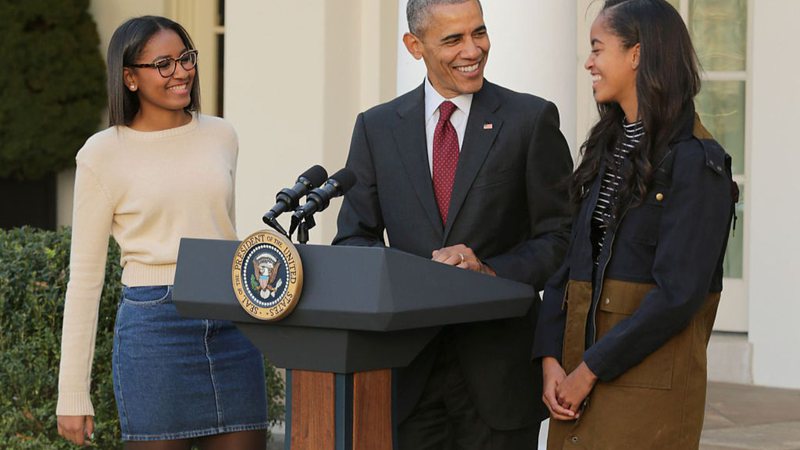 Barack Obama com as filhas Sasha e Malia - Getty Images