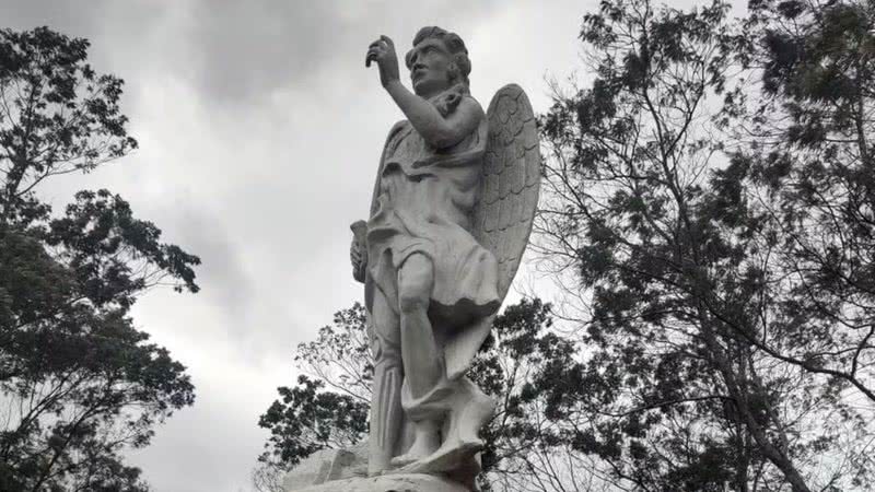 Estátua de Lúcifer em Gravataí - Divulgação/Mestre Luckas