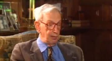 Eric Hobsbawm durante uma entrevista - Divulgação / Youtube / SÉRGIO ROCHA - HISTÓRIA E EDUCAÇÃO