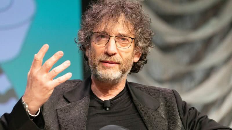 Neil Gaiman no evento SXSW 2019 - nrkbeta, CC BY-SA 2.0 / Via Wikimedia Commons