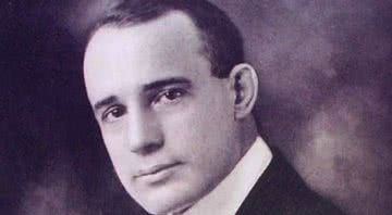 Escritor Napoleon Hill - Wikimedia Commons