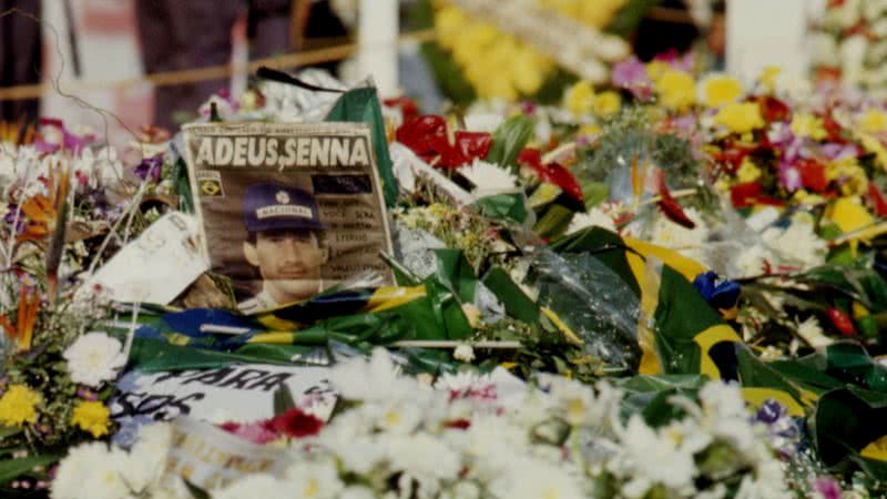 Funeral público de Ayrton Senna, em 1994 - Getty Images