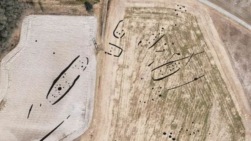 Foto do terreno onde estão enterradas as malocas identificadas por um radar geológico - Divulgação/ Lars Gustavsen