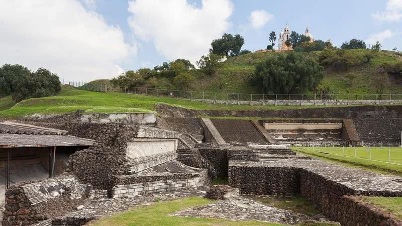 A Grande Pirâmide de Cholula - Wikimedia Commons