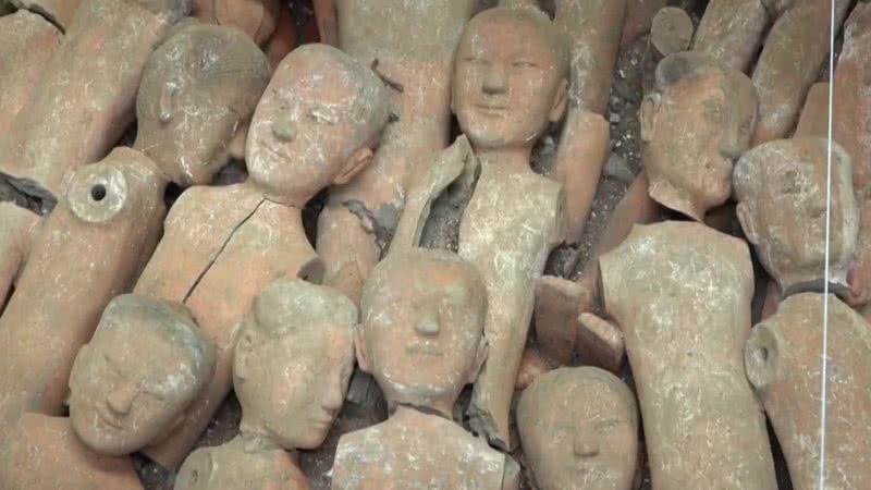 Figuras de cerâmica encontradas na tumba do imperador Wen - Divulgação / IC