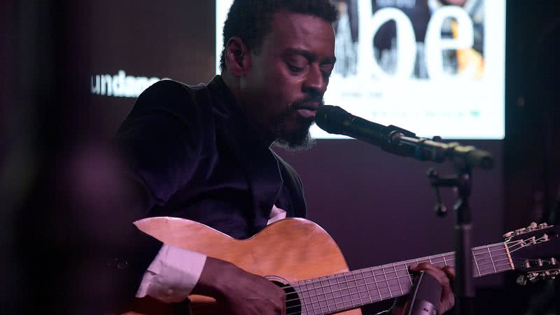 Seu Jorge durante uma apresentação em 2019 - Getty Images