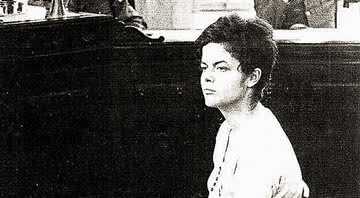 Dilma durante audiência em um tribunal militar, em 1970 - Arquivo Nacional da Comissão da Verdade