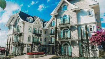 Fotografia do Hotel Colline De France, em Gramado, no Rio Grande do Sul - Reprodução/Instagram