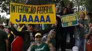 Manifestantes solicitação intervenção em protestos - Getty Images