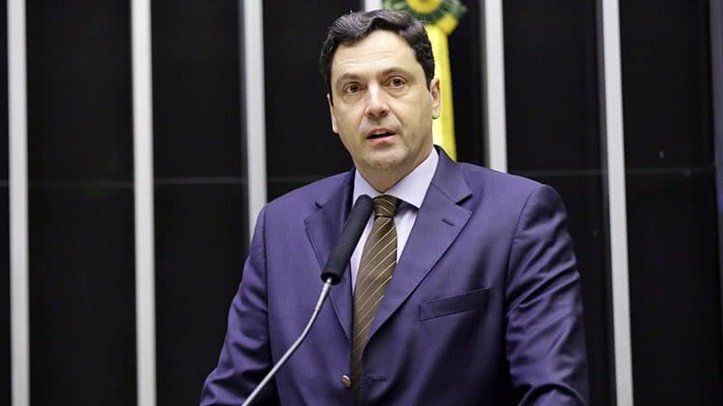 Luiz Philippe de Orléans e Bragança, pentaneto de Dom Pedro I e deputado federal pelo estado de São Paulo - Foto por Michel Jesus/Câmara dos Deputados pelo Wikimedia Commons