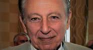 O virologista Robert Charles Gallo em 2017 - Wikimedia Commons