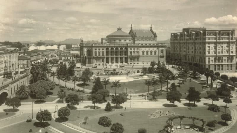 Theatro Municipal de São Paulo em registro da década de 1920 - Arquivo Nacional via Wikimedia Commons