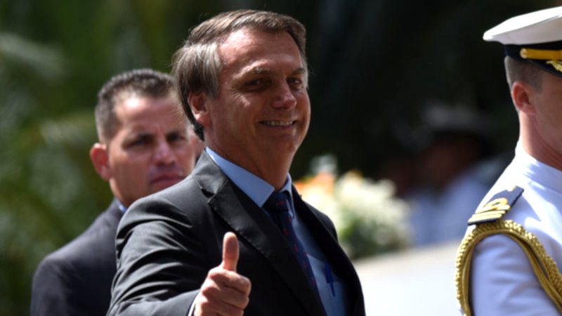 Bolsonaro em compromisso político - Getty Images