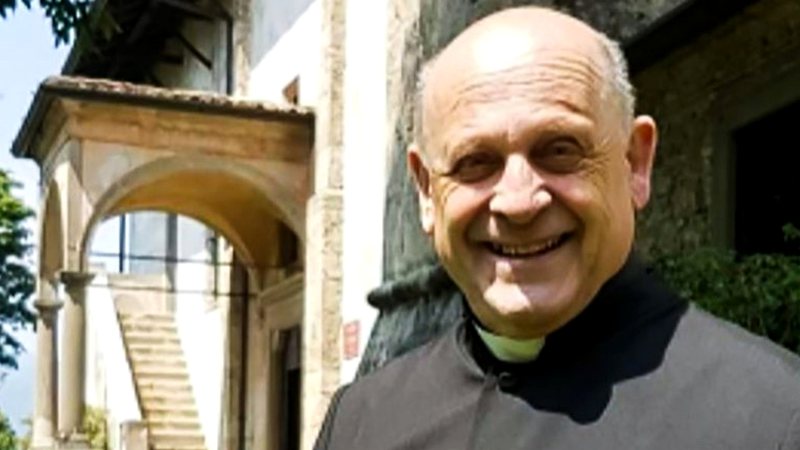 O padre Friar Don Giuseppe Berardelli - Divulgação