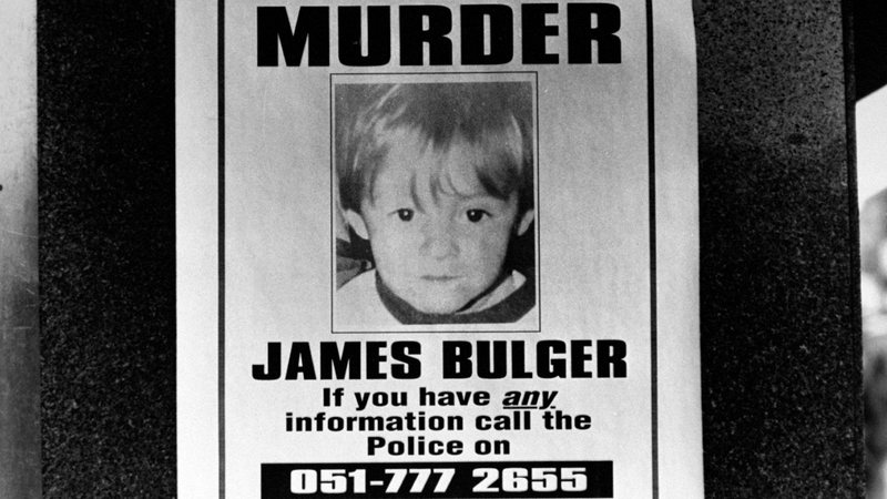 Cartaz mostrando o desaparecimento de James Bulger - Getty Images