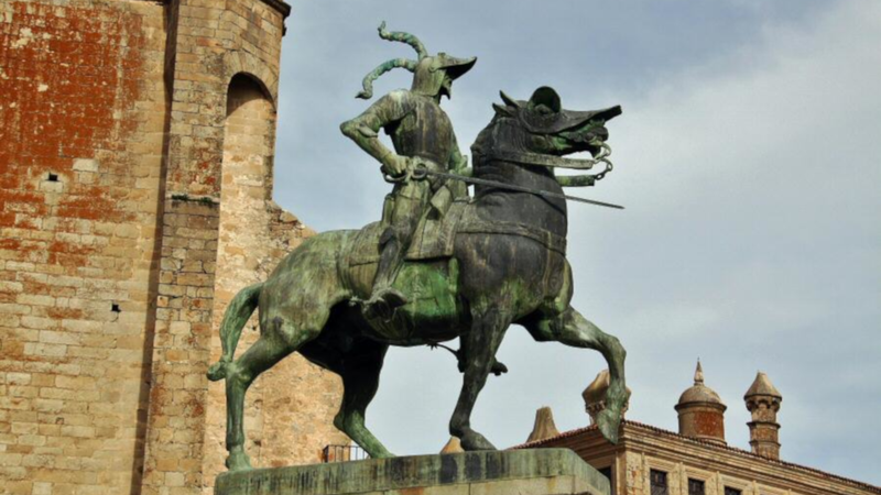 Estátua de Francisco Pizarro em Trujillo, Espanha - Reprodução