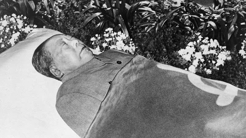 O corpo embalsamado de Mao Zedong - Getty Images