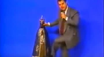 Pastor Sérgio Von Helder em seu programa “Palavra de Vida”, no dia 12 de outubro de 1995 - Divulgação/Youtube